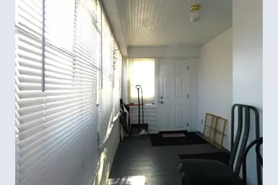 2641 10th Street, Rockford, IL 61109 - Photo 5