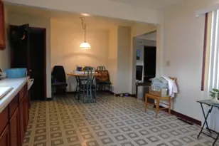 2641 10th St, Rockford, IL 61109 - Photo 9