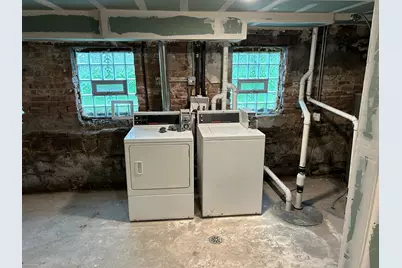 523 W 65th Place, Chicago, IL 60621 - Photo 13