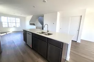 6550 Linden Trl, Wonder Lake, IL 60097 - Photo 5