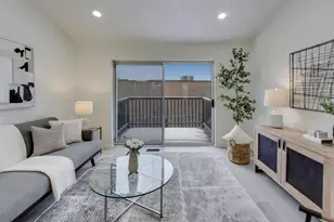 2654 S Embers Ln S, Arlington Heights, IL 60005 - Photo 5