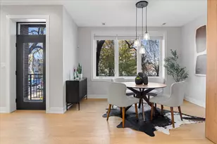 3653 W Barry Ave, Chicago, IL 60618 - Photo 7