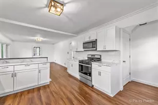 3019 W Lincoln Rd, McHenry, IL 60051 - Photo 7