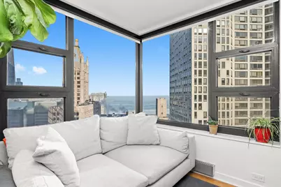 401 E Ontario Street #3205, Chicago, IL 60611 - Photo 3