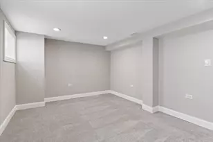 7830 S Merrill Ave, Chicago, IL 60649 - Photo 41