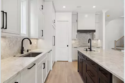 [Address not provided], Chicago, IL 60614 - Photo 5