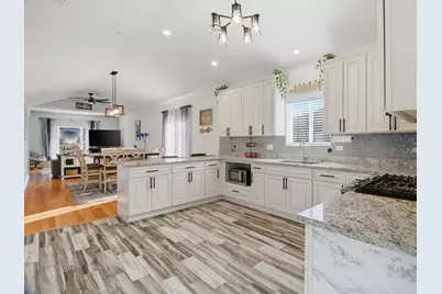 8566 S 83rd Avenue, Hickory Hills, IL 60457 - Photo 15