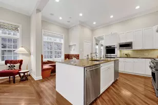 1873 N Bissell St, Chicago, IL 60614 - Photo 13