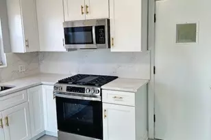 8849 N Wisner St, Niles, IL 60714 - Photo 5