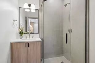 1331 W Estes Ave, Chicago, IL 60626 - Photo 13