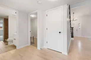 8548 Monaghan Dr, Tinley Park, IL 60487 - Photo 15