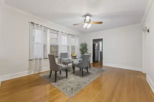 6444 N Washtenaw Ave, Chicago, IL 60645 - Photo 9