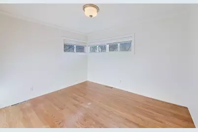 1000 Dell Road, Northbrook, IL 60062 - Photo 11