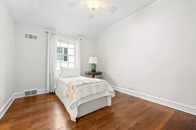 2026 Greenwood Avenue, Wilmette, IL 60091 - Photo 17