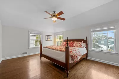 2026 Greenwood Avenue, Wilmette, IL 60091 - Photo 13