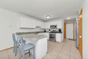 1149 Baccarrat Ct, Joliet, IL 60431 - Photo 7