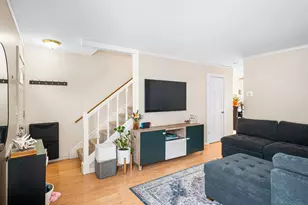 1938 Huntington Blvd, Hoffman Estates, IL 60169 - Photo 3