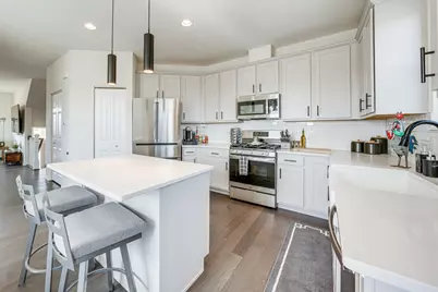 3S530 Cambridge Court, Warrenville, IL 60555 - Photo 3