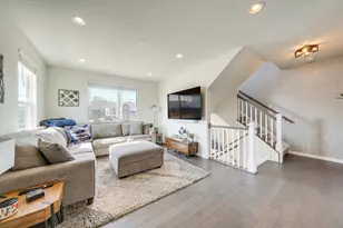 3S530 Cambridge Ct, Warrenville, IL 60555 - Photo 7