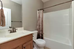 54 Yukon Cir, Bloomington, IL 61705 - Photo 27