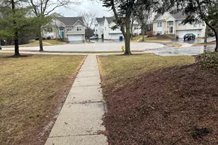 968 S Darla Ct, Waukegan, IL 60085 - Photo 7