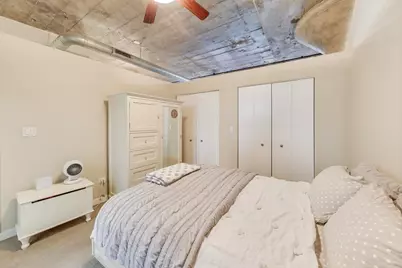 1001 W 15th Street #241, Chicago, IL 60608 - Photo 13