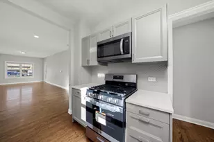 607 N 9th Ave, Maywood, IL 60153 - Photo 17