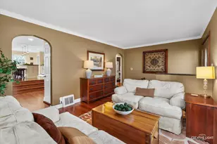 1140 Morton St, Batavia, IL 60510 - Photo 5