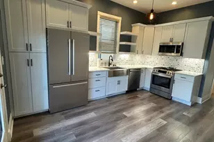 1926 W Warner Ave, Chicago, IL 60613 - Photo 7