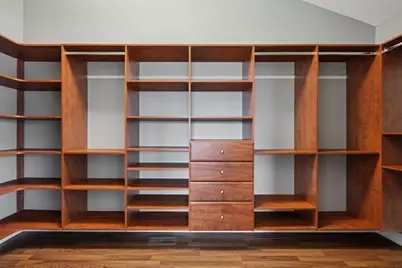 1619 Patriot Boulevard, Glenview, IL 60026 - Photo 19