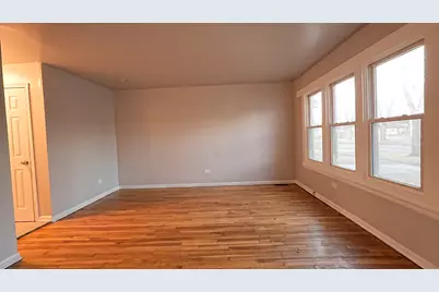 16918 S Orchard Ridge Avenue, Hazel Crest, IL 60429 - Photo 3