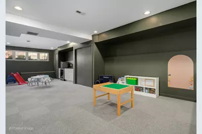 3129 W Belden Avenue, Chicago, IL 60647 - Photo 21