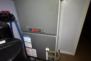 410 S Ralph St, Watseka, IL 60970 - Photo 17