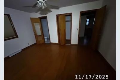 410 S Ralph Street, Watseka, IL 60970 - Photo 5