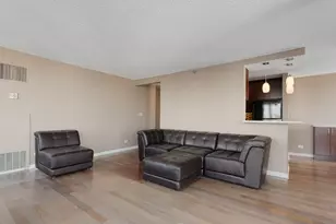 1122 N Clark St, Chicago, IL 60610 - Photo 7