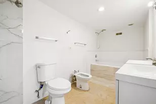 2336 W Taylor St, Chicago, IL 60612 - Photo 13