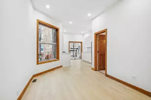 2336 W Taylor St, Chicago, IL 60612 - Photo 5