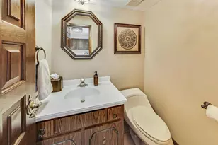 [Address not provided], Libertyville, IL 60048 - Photo 27