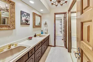 [Address not provided], Libertyville, IL 60048 - Photo 33