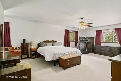 [Address not provided], Libertyville, IL 60048 - Photo 13