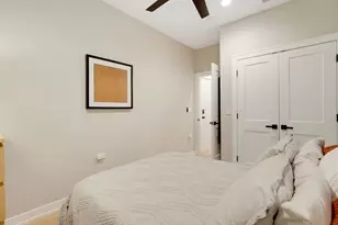 2404 W Moffat St, Chicago, IL 60647 - Photo 27