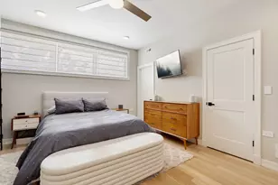 2404 W Moffat St, Chicago, IL 60647 - Photo 21