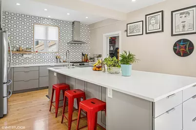 4911 N Ashland Avenue, Chicago, IL 60640 - Photo 3