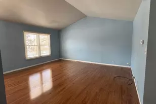 2301 Providence Ct, Naperville, IL 60565 - Photo 5