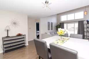 3271 Cool Springs Ct, Naperville, IL 60564 - Photo 7