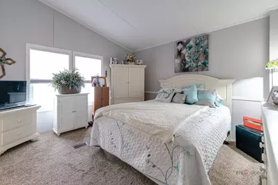 600 Hillcrest Street, Crystal Lake, IL 60014 - Photo 13