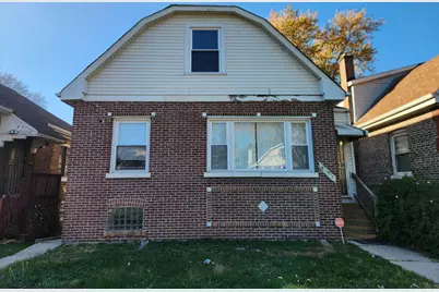 9350 S Manistee Avenue, Chicago, IL 60617 - Photo 1