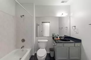 1000 W Adams St, Chicago, IL 60607 - Photo 11