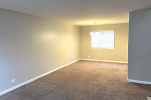 156 Cloverleaf Rd, Matteson, IL 60443 - Photo 3