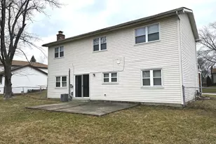 156 Cloverleaf Rd, Matteson, IL 60443 - Photo 15